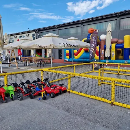 Origo And Appartement *