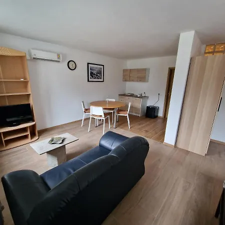Origo And Apartamento *